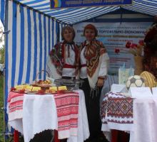 Шостий Міжнародний фестиваль дерунів 2013