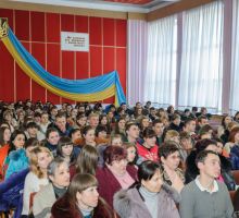 Студенти спеціальностей Бухгалтерський облік та Виробництво харчової продукції